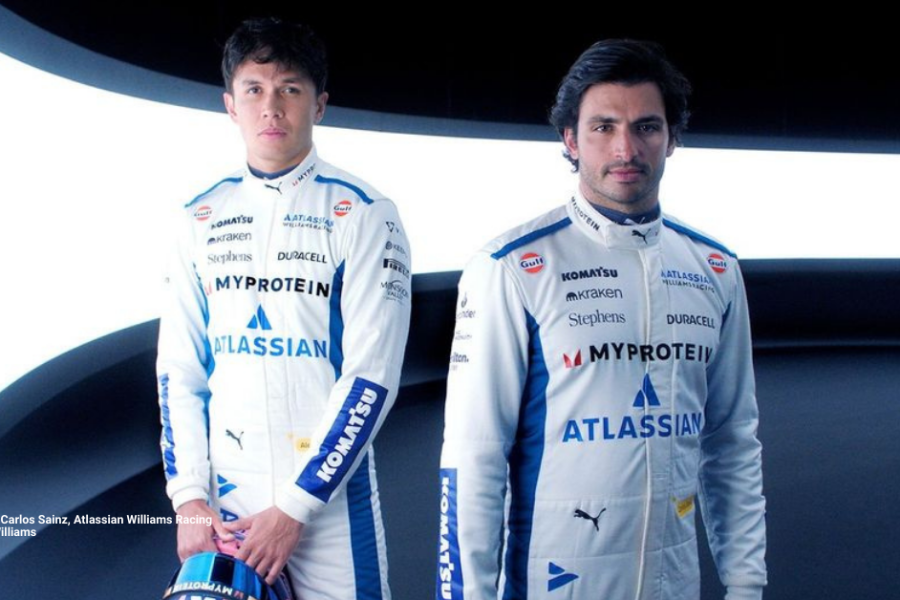 Alex Albon, Carlos Sainz, Atlassian Williams Racing Photo by: Williams